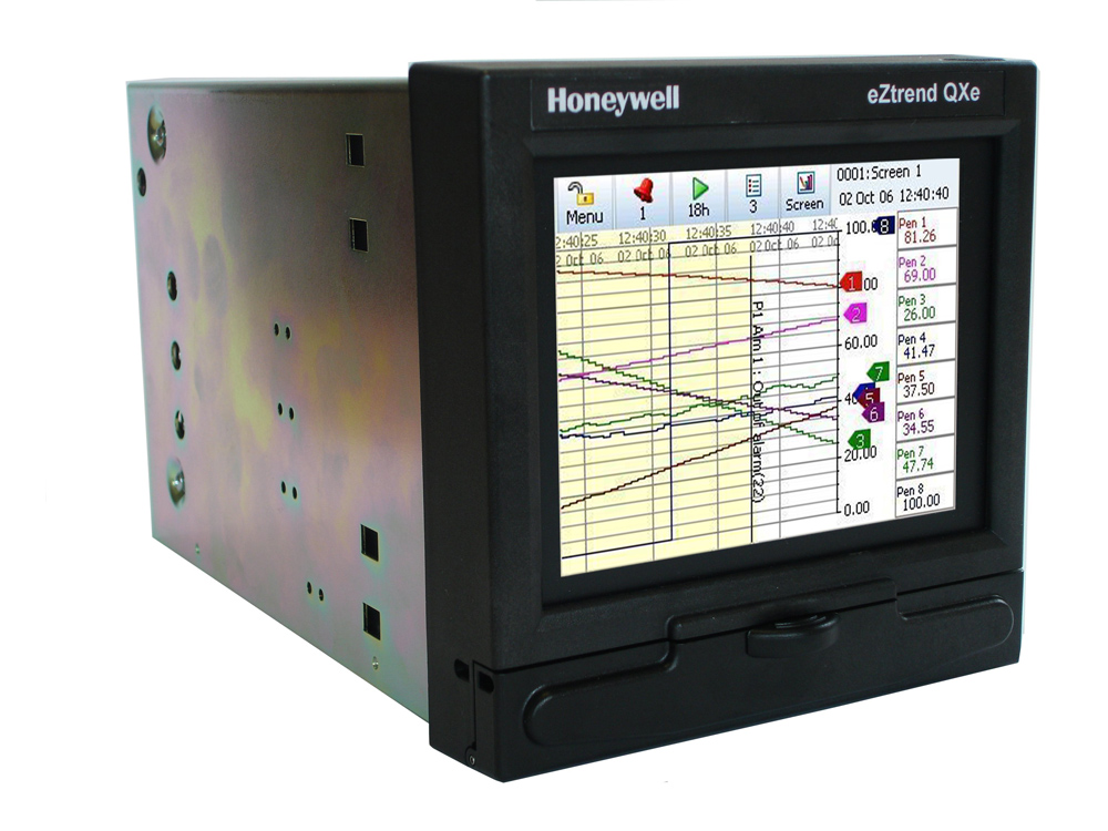 Process Recorder eZtrend QXe Digital Recorder for process data